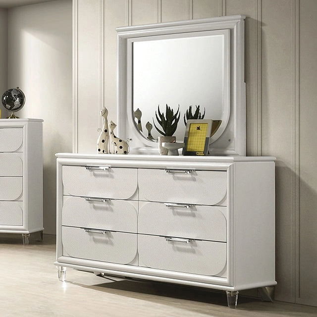 Lareina Dresser