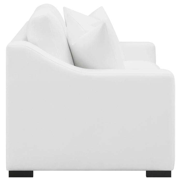 Ashlyn Loveseat