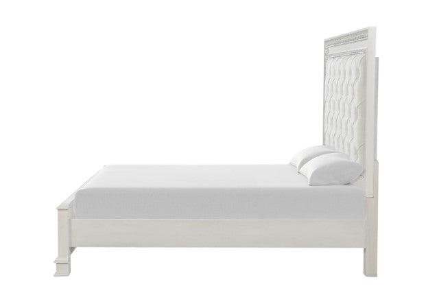 Stella Mia 4 & 5 Piece Queen Bedroom Set White