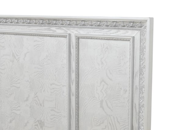 Stella Mia 4 & 5 Piece Queen Bedroom Set White
